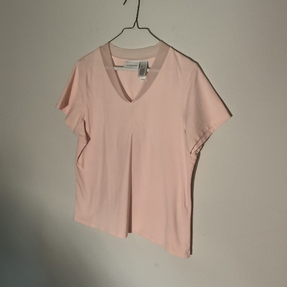 Liz Claiborne Light Pink V-Neck Tee